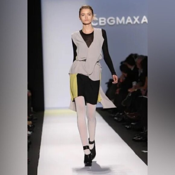 BCBGMaxAzria Runway Gray and Black Asymmetrical Tailored Dress - Picture 5 of 11